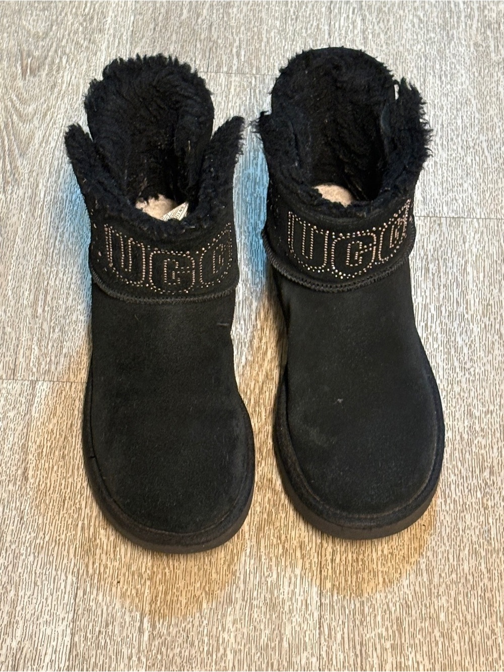 UGG CLASSIC GEM BLACK MINI BOOTS SIZE 8